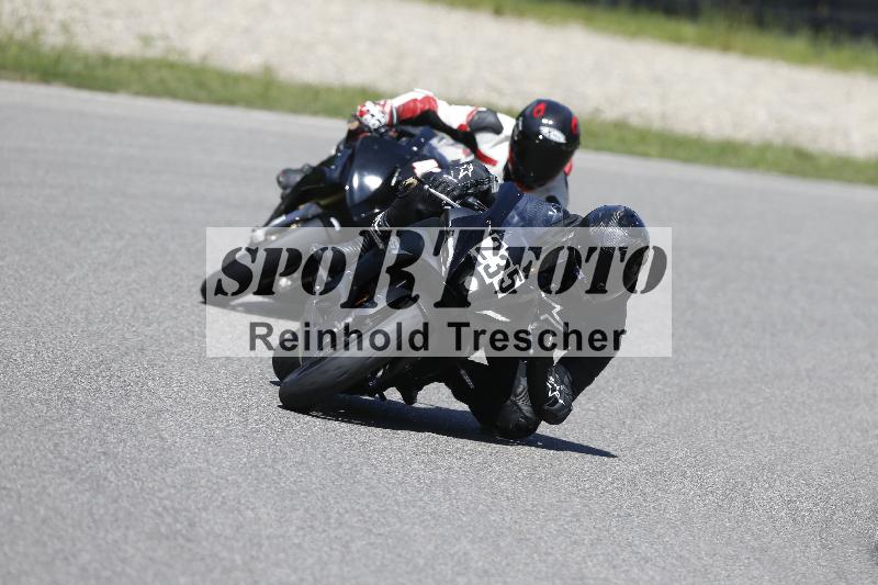 /Archiv-2024/56 10.08.2024 Plüss Moto Sport ADR/Freies Fahren/235